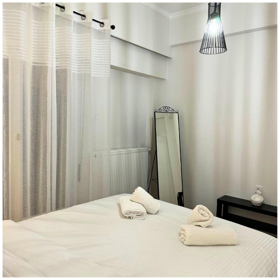 Memories Apartments Μονοκατοικία Στο Καρπενήσι Eksteriør billede